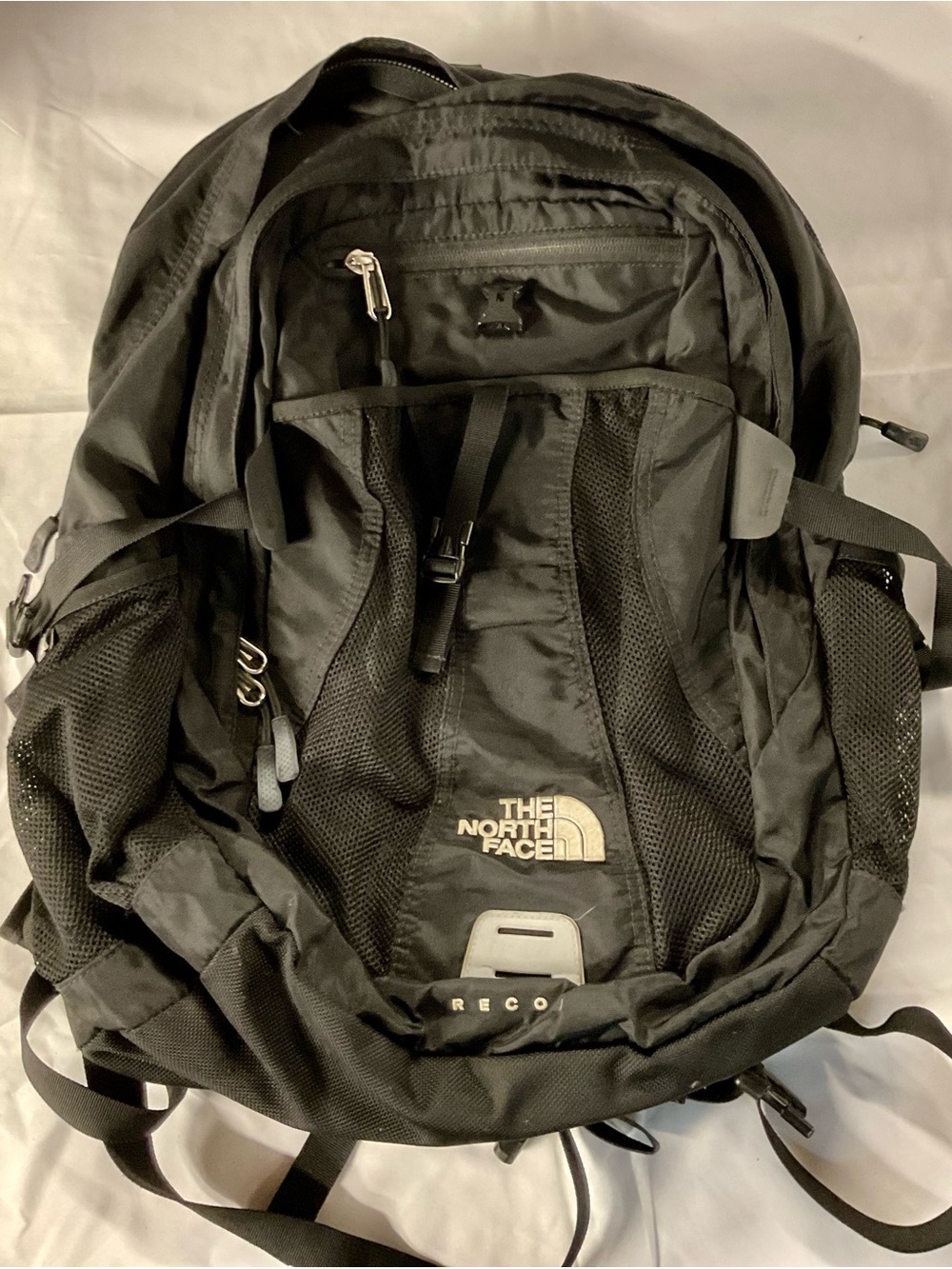 The North Face Black Recon Backpack with Front Mesh Panels Hiking Camping